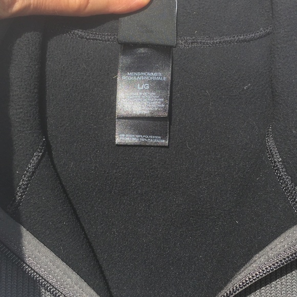 North Face Men's jacket/sweater - size Large - Picture 4 of 5